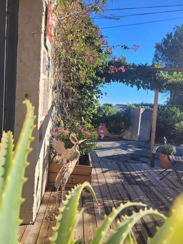 Hotel Auberge Provencale Saint-Raphaël Екстериор снимка