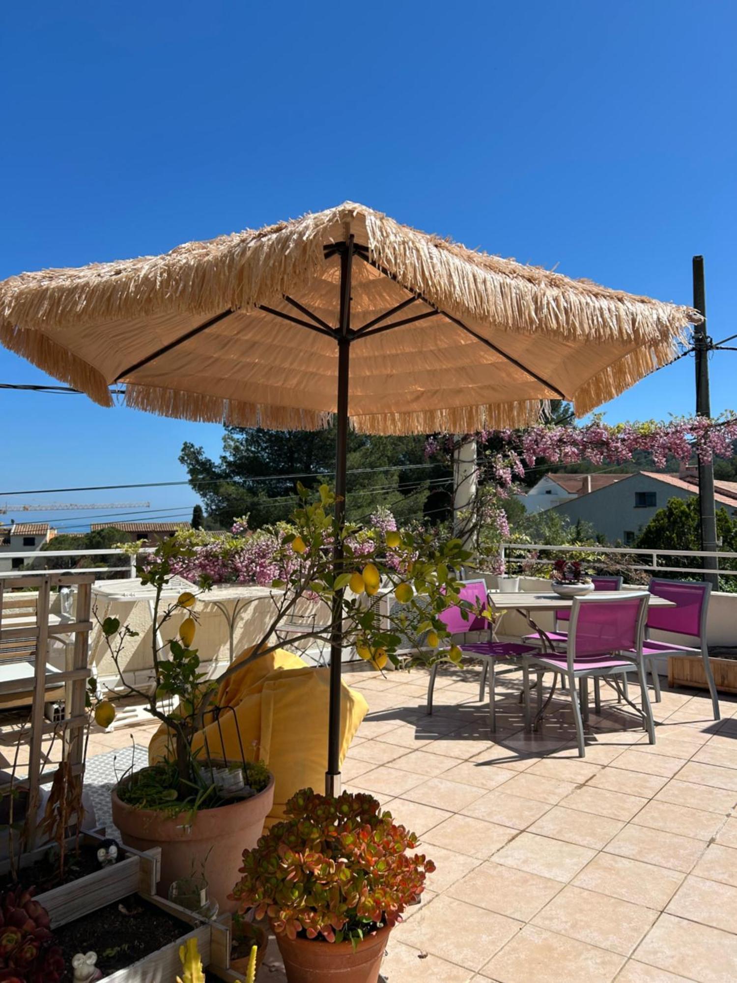 Hotel Auberge Provencale Saint-Raphaël Екстериор снимка