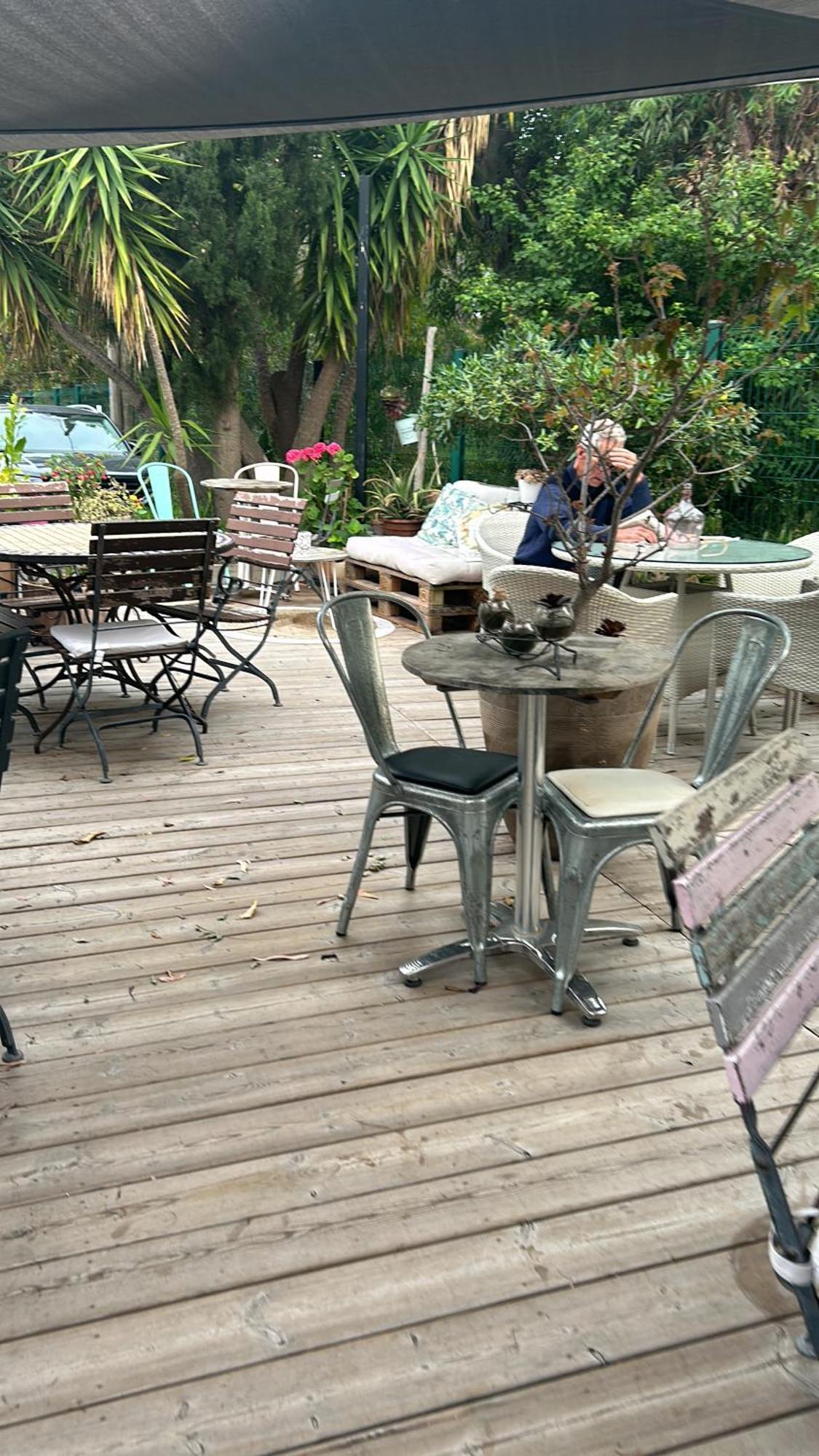 Hotel Auberge Provencale Saint-Raphaël Екстериор снимка
