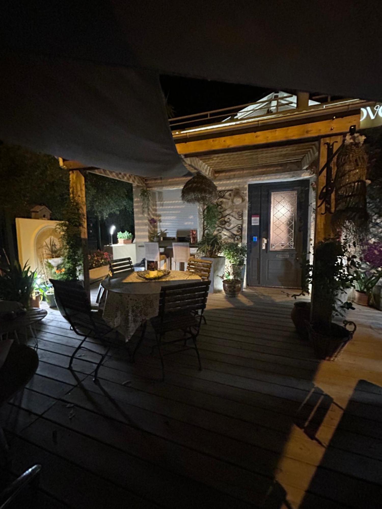 Hotel Auberge Provencale Saint-Raphaël Екстериор снимка